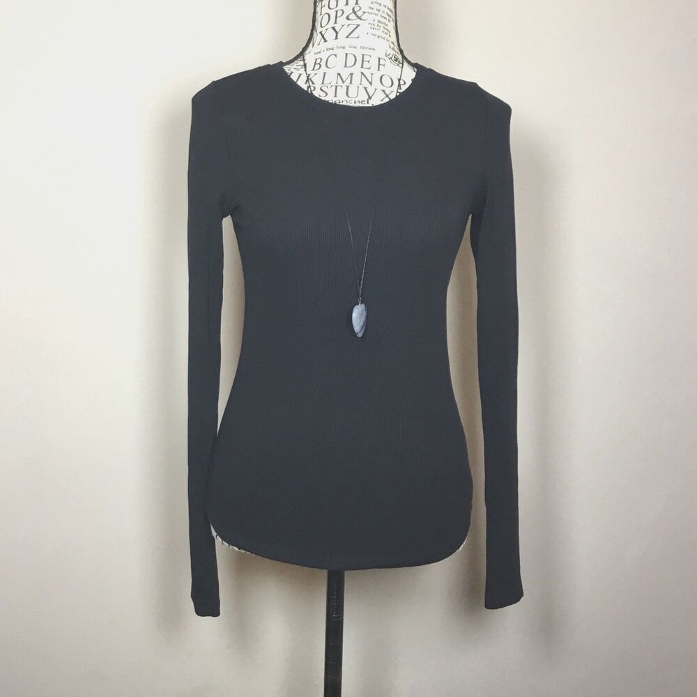 Black stretchy long sleeve top minimalist layering closet staple ribbed S